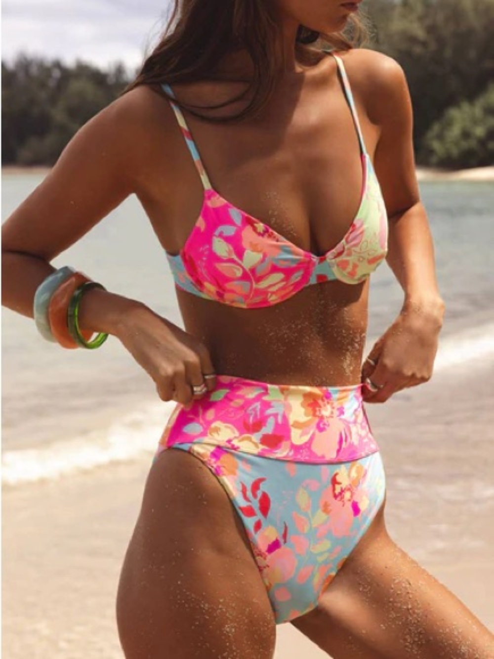Beach Riot Camilla Top Bloom Lagoon - Picture 2 of 5